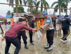 Sentuhan Hijau Bhayangkara, Polres Balangan Gelar Gerakan Bersih Sampah Serentak